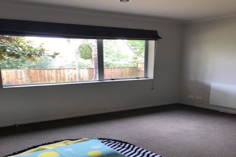 Photo of property in 7 Allerton Place, Wattle Downs, Auckland, 2103