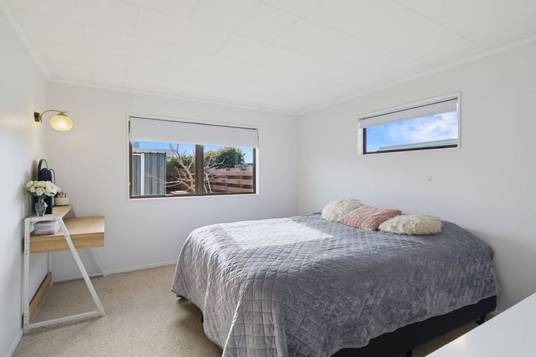 Photo of property in 30a Donegal Crescent, Tamatea, Napier, 4112