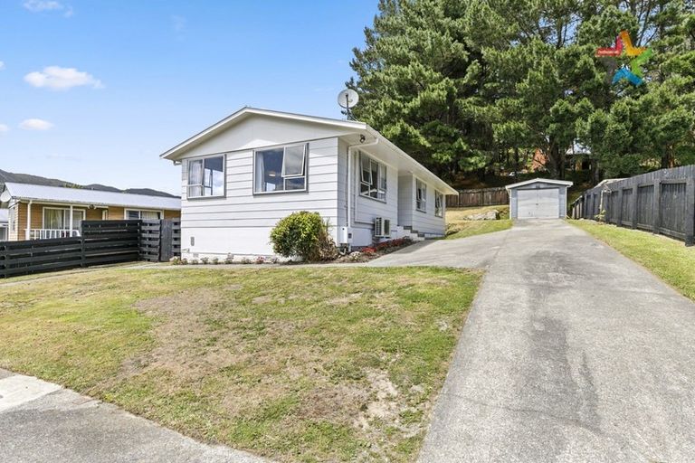 Photo of property in 53 Stockdale Street, Wainuiomata, Lower Hutt, 5014