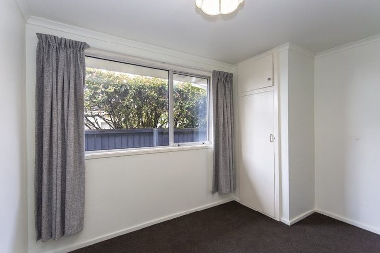 Photo of property in 2/22 Colligan Street, Upper Riccarton, Christchurch, 8041