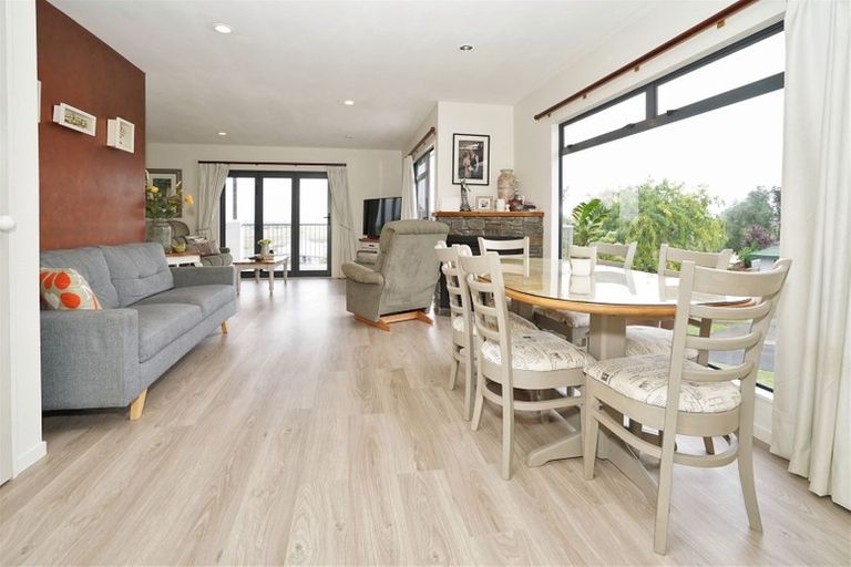 Photo of property in 4 Prospect Place, Western Heights, Hamilton, 3200