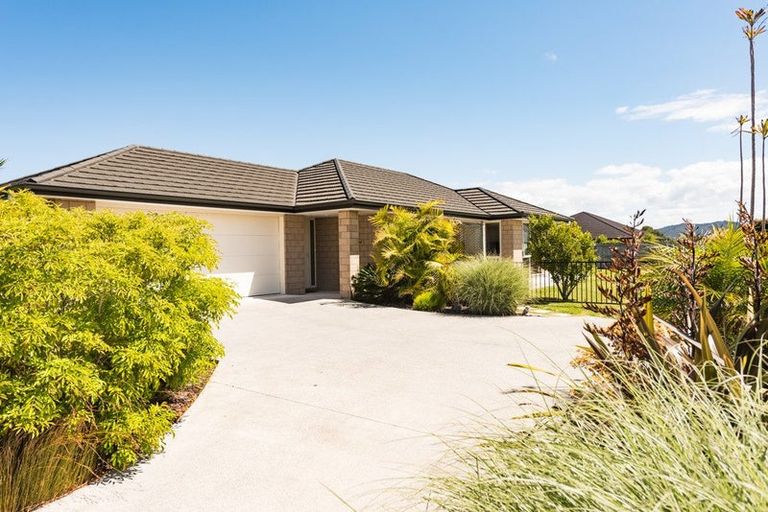 Photo of property in 4 Captains Loop, Haruru, 0204