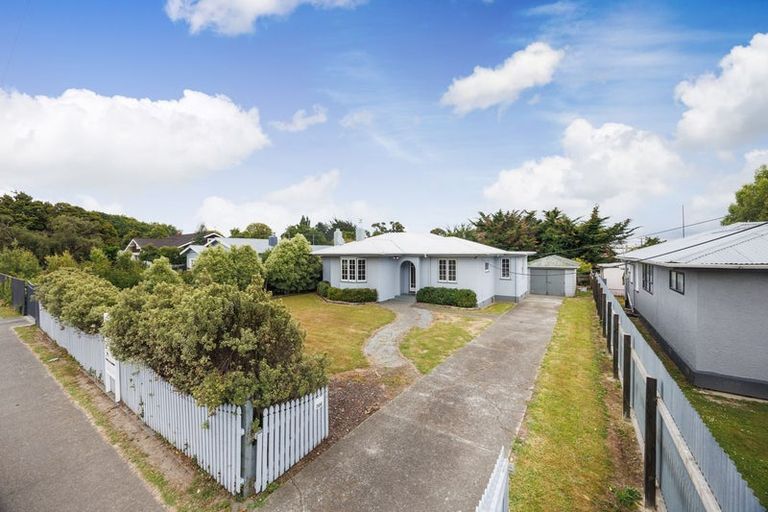 Photo of property in 8 Aorangi Street, Feilding, 4702