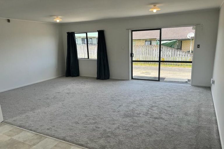 Photo of property in 1/20 Volta Place, Clendon Park, Auckland, 2103