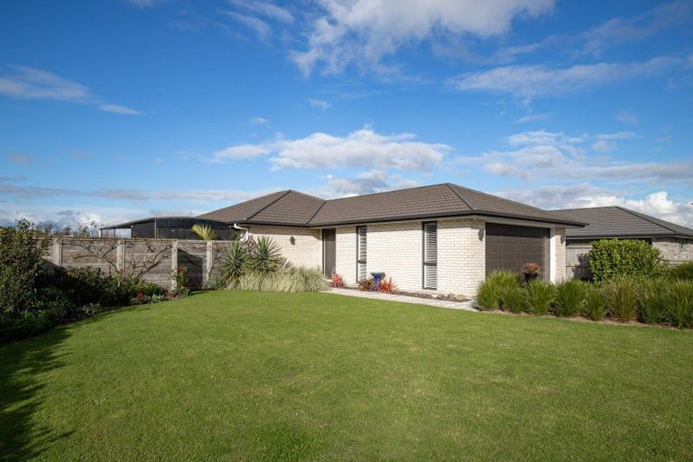 Photo of property in 51 Benner Drive, Ngatea, 3503