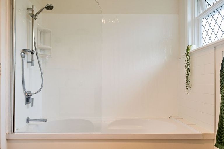 Photo of property in 16 Chaffey Crescent, Titahi Bay, Porirua, 5022