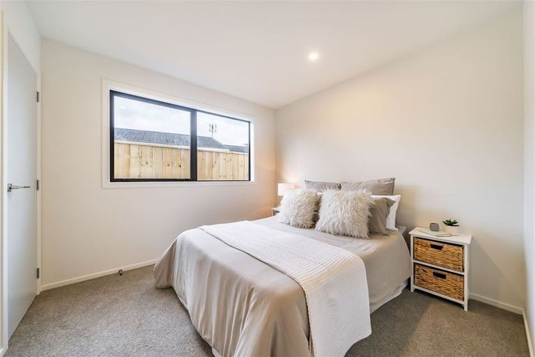 Photo of property in 5/6 Exchange Street, Ebdentown, Upper Hutt, 5018