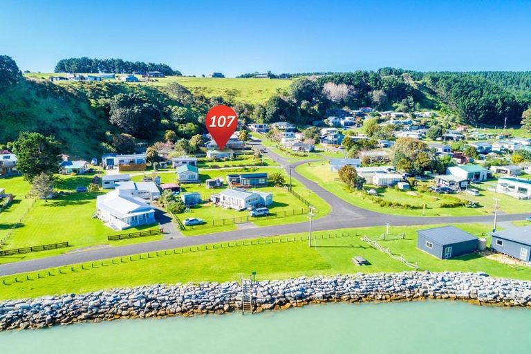Photo of property in 107 Cooper Drive, Kawhia, 3889