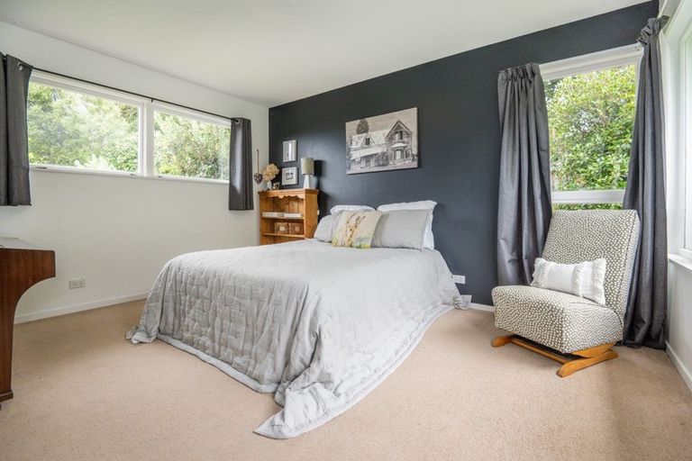 Photo of property in 42 Guthrie Road, Havelock North, 4130