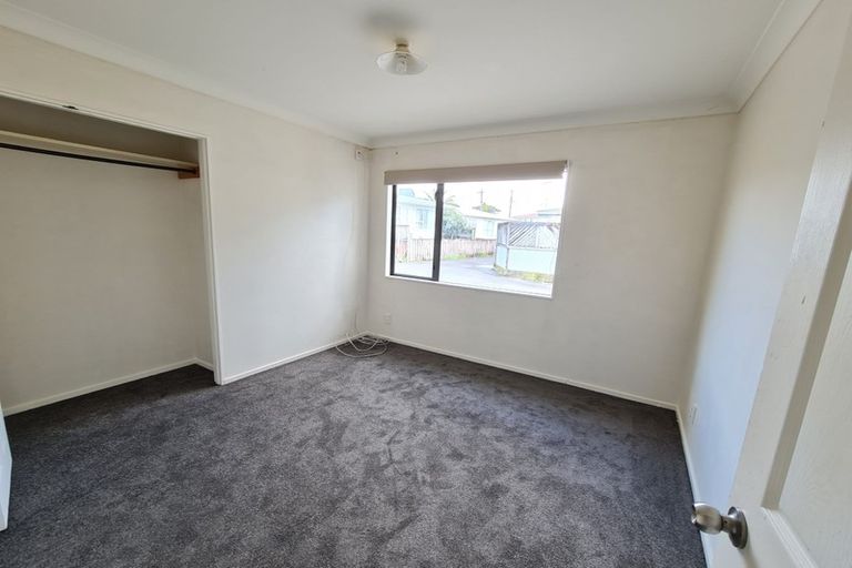 Photo of property in 1/36 Metcalfe Road, Ranui, Auckland, 0612