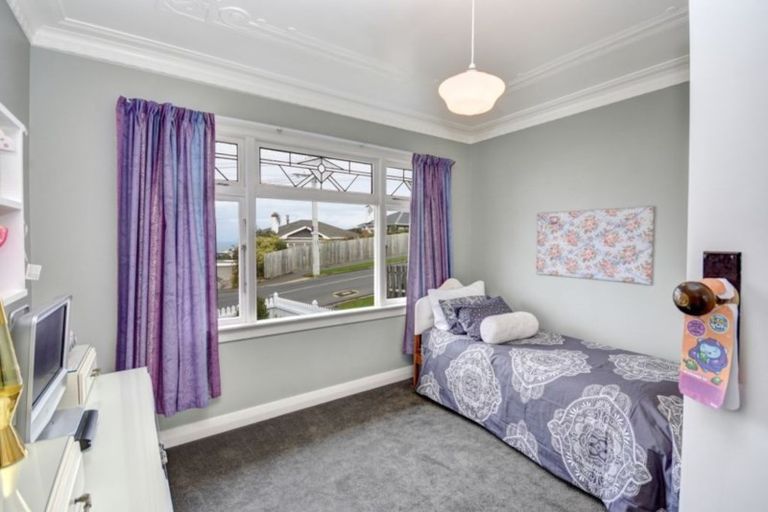 Photo of property in 86 Middleton Road, Kew, Dunedin, 9012