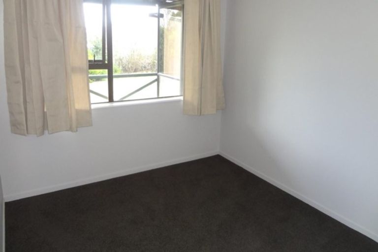 Photo of property in 14b Bolero Place, Parklands, Christchurch, 8083