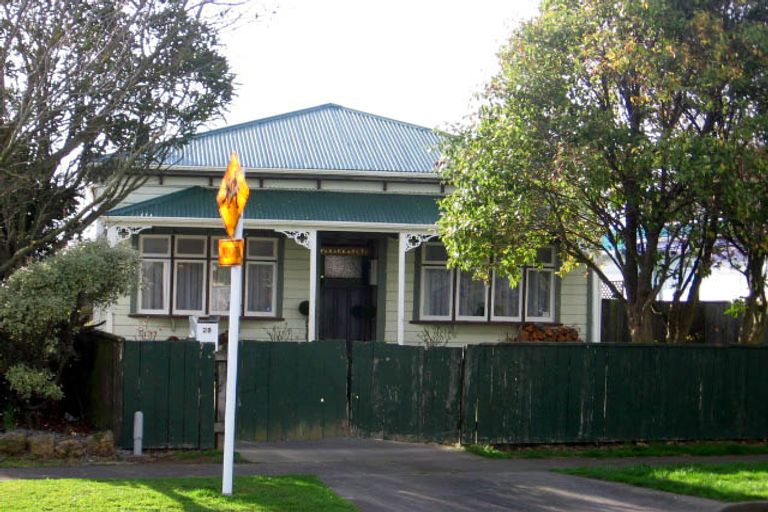 Photo of property in 28 Alexander Street, Awapuni, Palmerston North, 4412