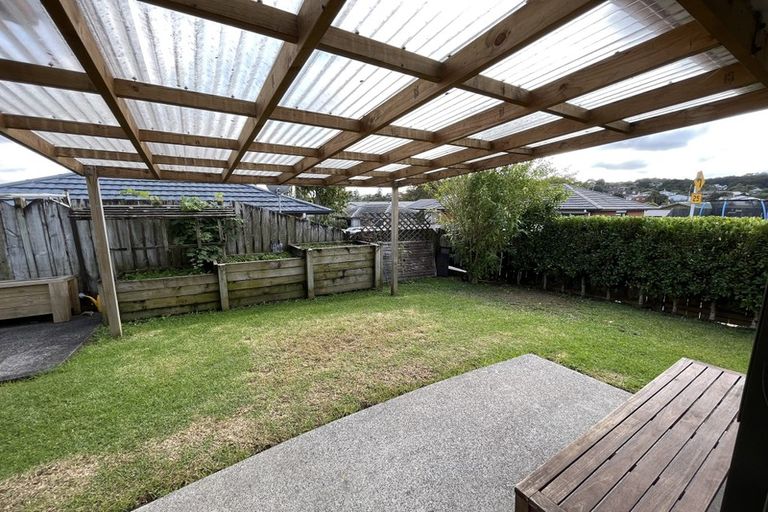 Photo of property in 2 Pantera Way, Hillpark, Auckland, 2102
