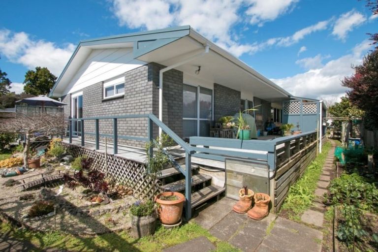 Photo of property in 14 Levley Lane, Katikati, 3129