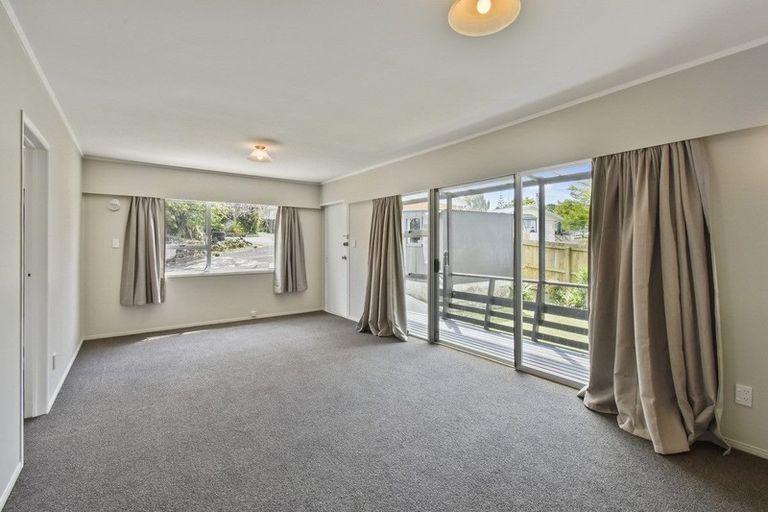 Photo of property in 1/31 Halver Road, Hillpark, Auckland, 2102