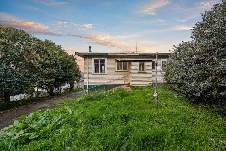 Photo of property in 331 Rodney Street, Wellsford, 0900