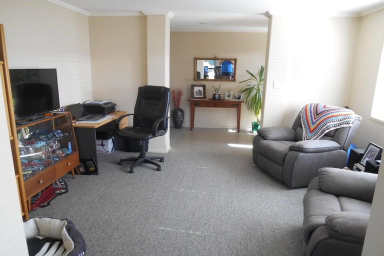 Photo of property in 35 Orbell Crescent, Te Anau, 9679