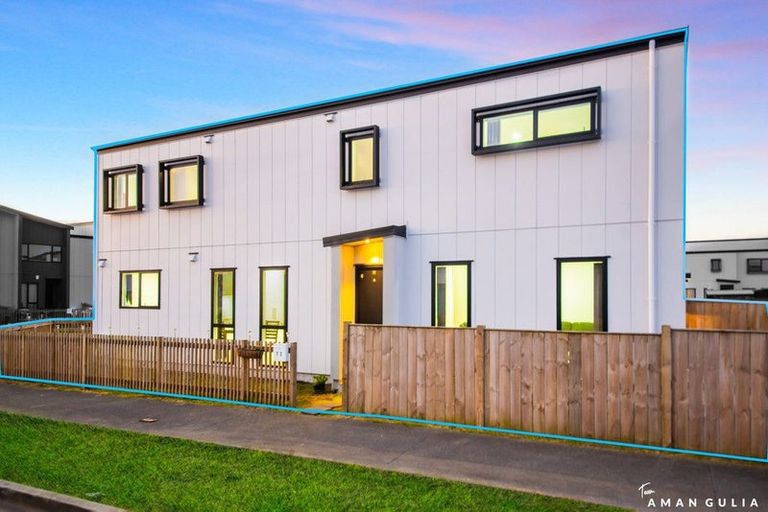 Photo of property in 72 Minhas Road, Papakura, 2110