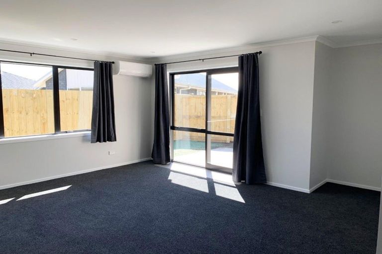 Photo of property in 11 Keerangi Place, Rototuna North, Hamilton, 3210