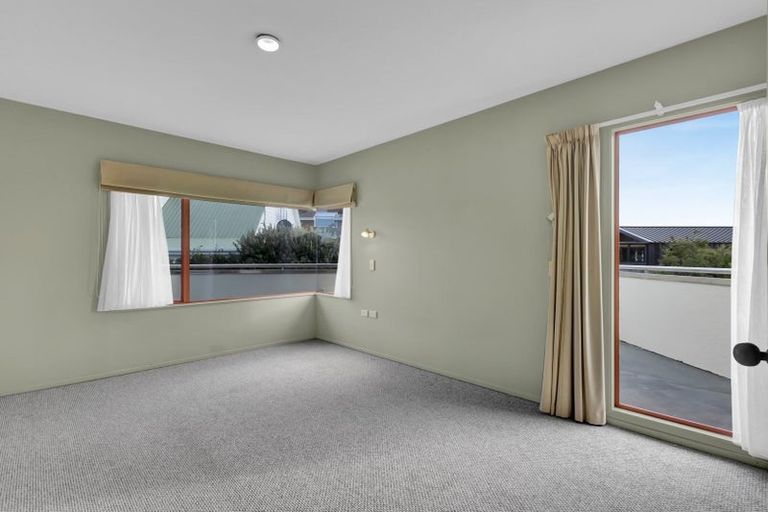 Photo of property in 2/5 Richmond Street, Fitzroy, New Plymouth, 4312