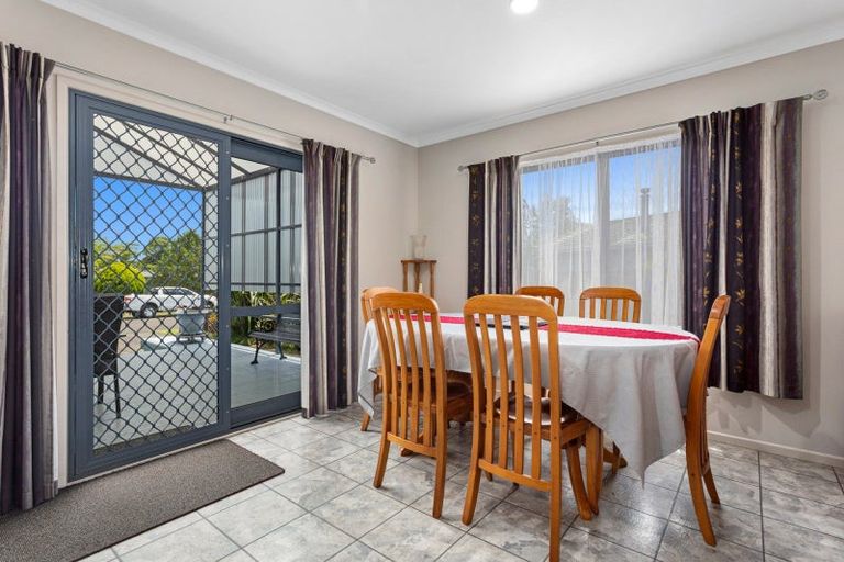 Photo of property in 5 Konini Place, Edgecumbe, 3120