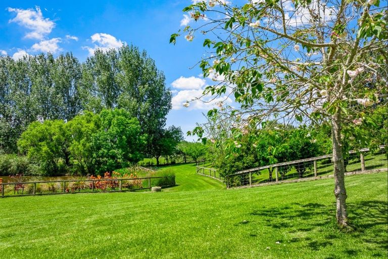 Photo of property in 393 Matakana Valley Road, Matakana, Warkworth, 0985