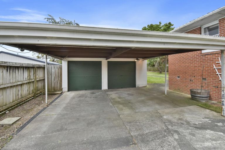 Photo of property in 27 Clark Road, Pahurehure, Papakura, 2113