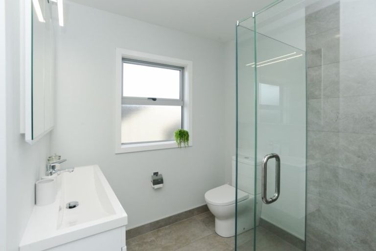 Photo of property in 33 Aparima Place, Awatoto, Napier, 4110