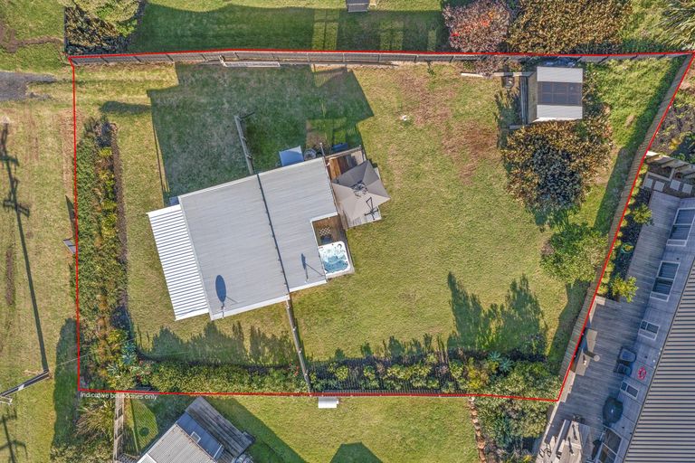 Photo of property in 6 Wainamu Road, Raglan, 3297