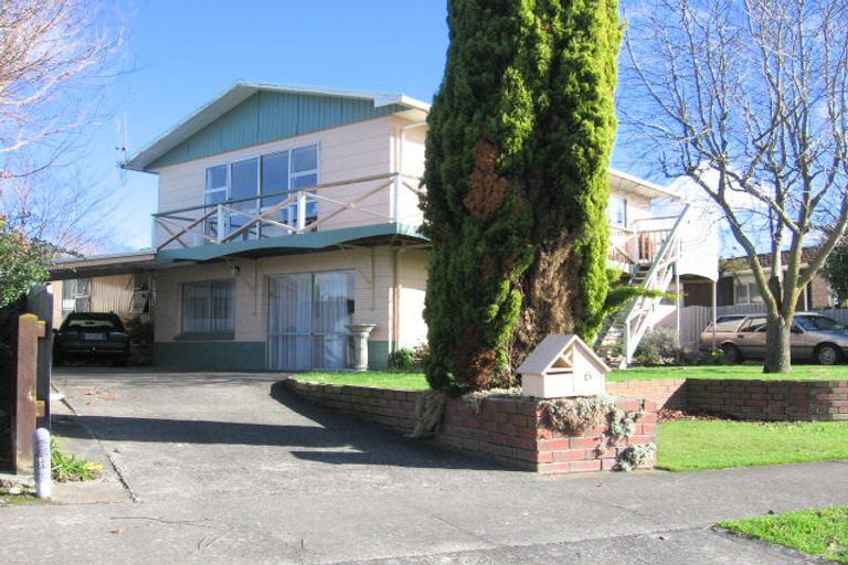 Photo of property in 6 Drury Street, Cloverlea, Palmerston North, 4412