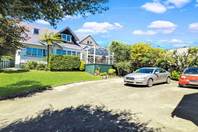 Photo of property in 22 Middleton Road, Johnsonville, Wellington, 6037