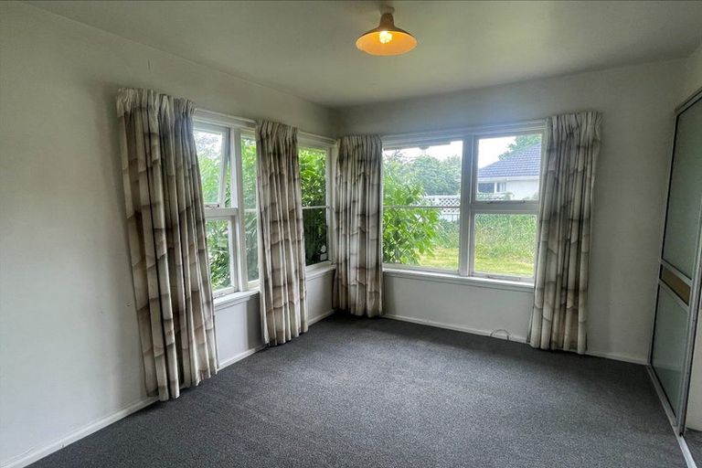 Photo of property in 100 Maidstone Road, Ilam, Christchurch, 8041