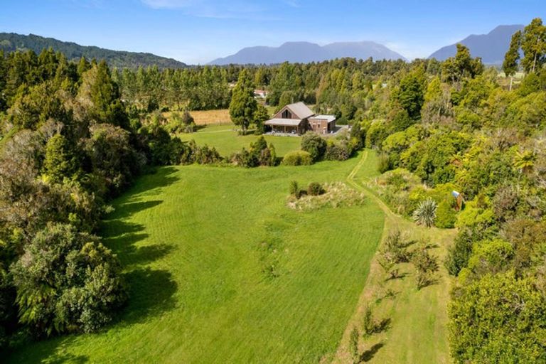 Photo of property in 1190 Old Christchurch Road, Awatuna, Hokitika, 7882