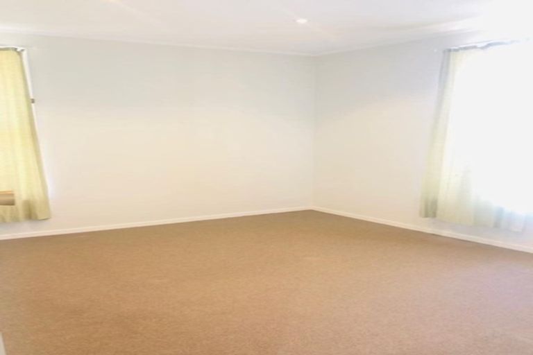 Photo of property in 62 Calthorp Close, Favona, Auckland, 2024