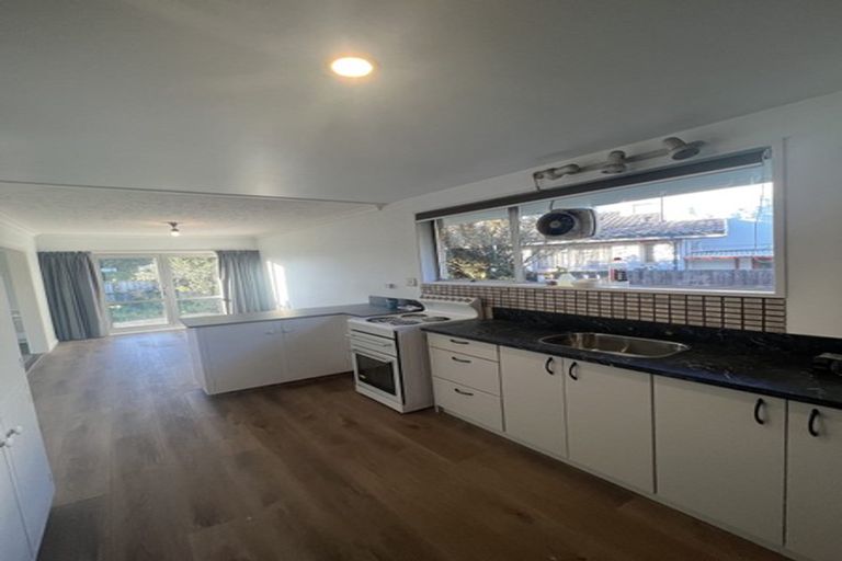 Photo of property in 31 Bucknell Street, Sockburn, Christchurch, 8042