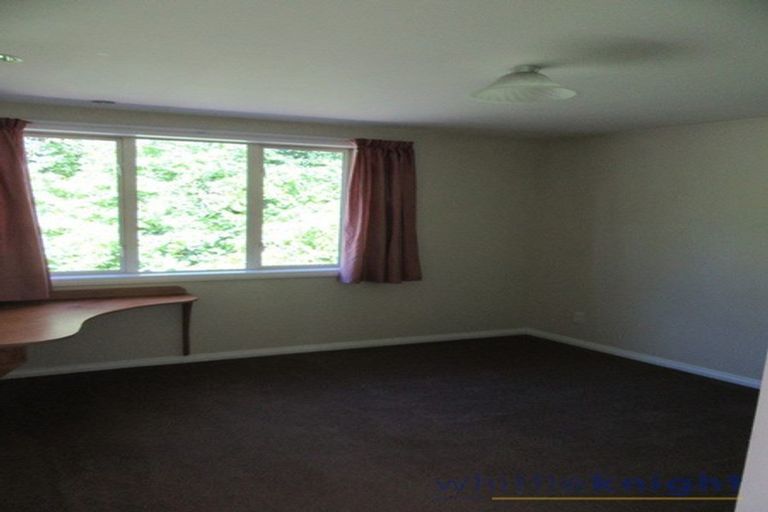Photo of property in 1 Piko Crescent, Riccarton, Christchurch, 8041