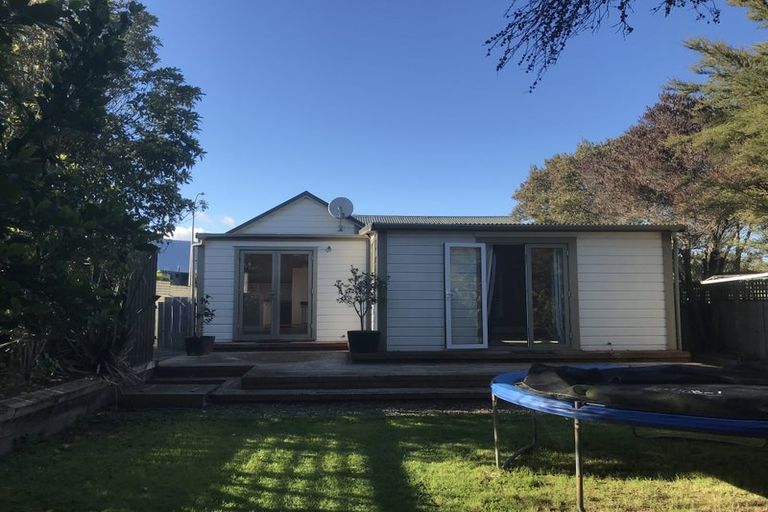 Photo of property in 14a Martin Street, Monaco, Nelson, 7011