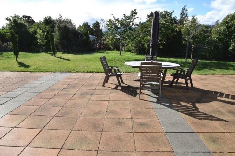 Photo of property in 23 Burnett Street, Oxford, 7430