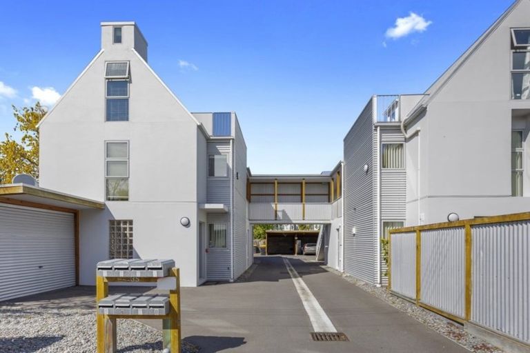 Photo of property in 3/35 Ely Street, Christchurch Central, Christchurch, 8013