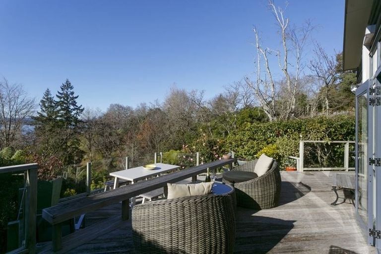 Photo of property in 22 Ewing Grove, Acacia Bay, Taupo, 3330