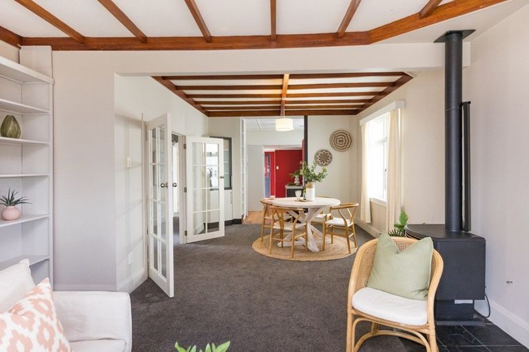 Photo of property in 81 Heretaunga Street, Palmerston North, 4414