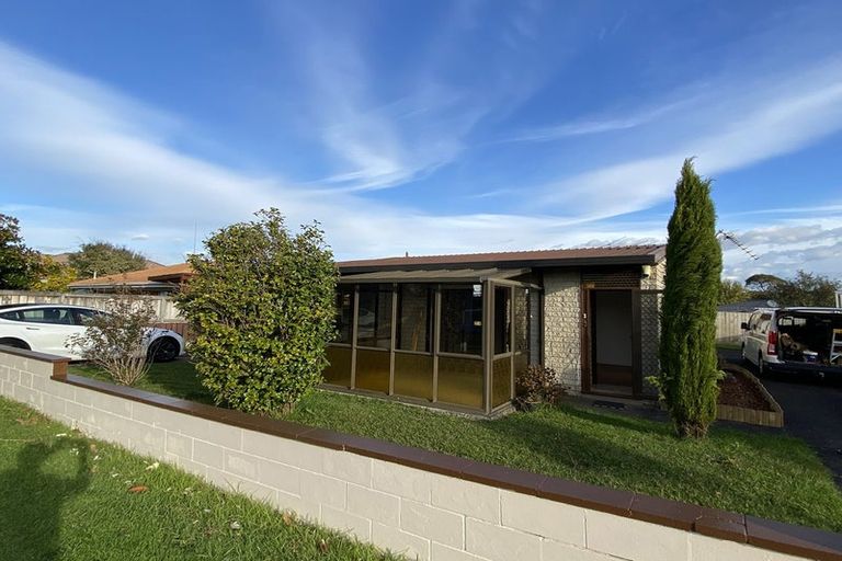 Photo of property in 1/73 Butley Drive, Farm Cove, Auckland, 2012