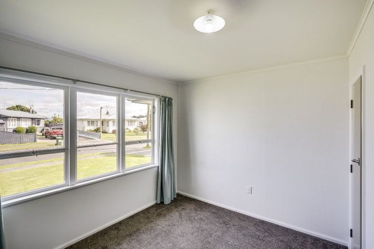 Photo of property in 56 Oldham Avenue, Onekawa, Napier, 4110