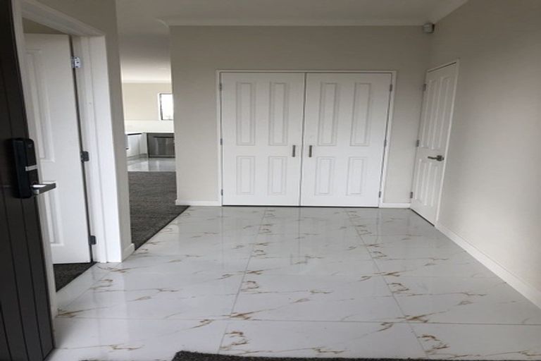 Photo of property in 41 Sapwood Crescent, Takanini, 2110