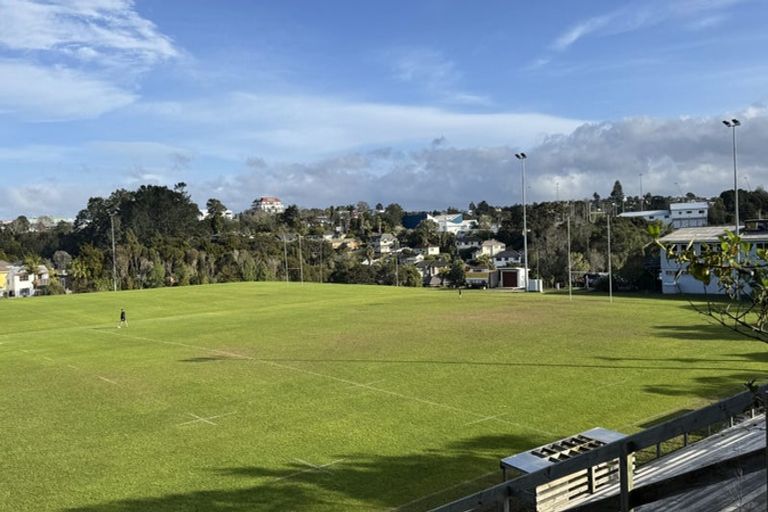 Photo of property in 4/35 John Court Street, Birkenhead, Auckland, 0626