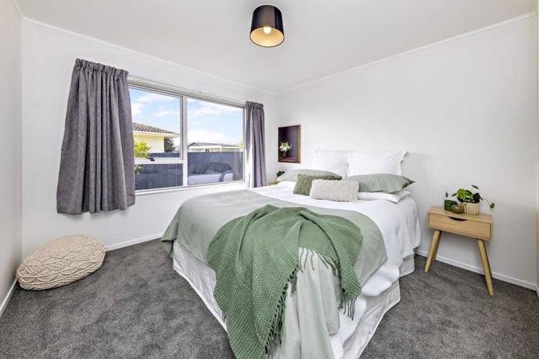 Photo of property in 36 Cranmere Crescent, Mangere East, Auckland, 2024