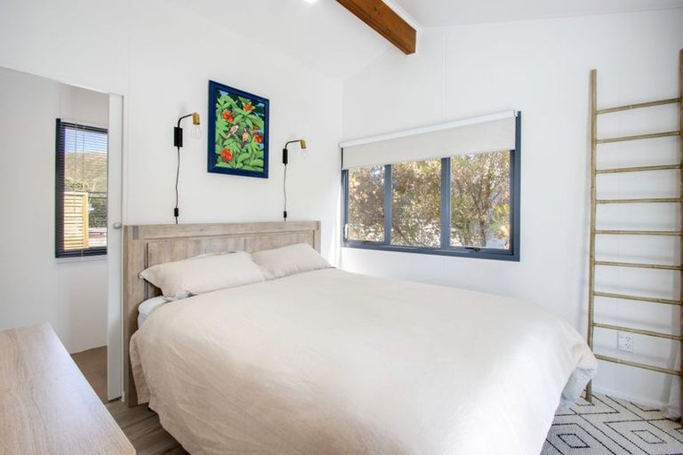 Photo of property in 60 Gillies Crescent, Waimarama, Havelock North, 4294