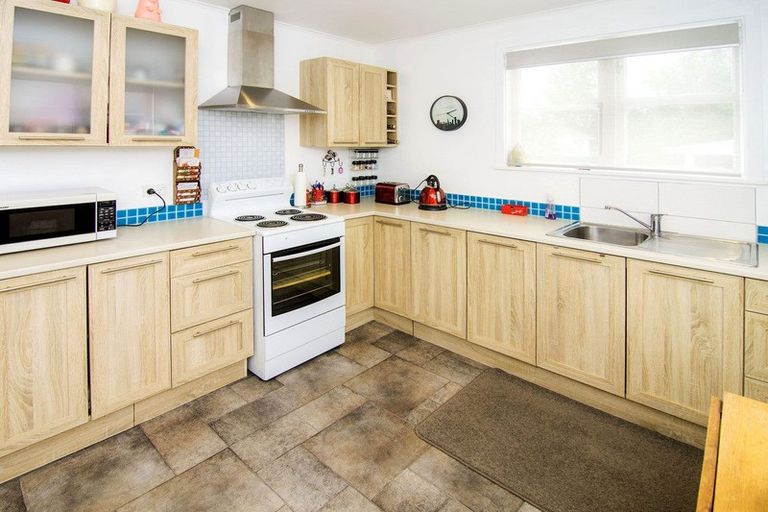 Photo of property in 3 Montgomery Place, Lansdowne, Masterton, 5810