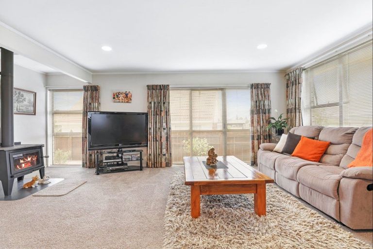 Photo of property in 13 Amun Place, Pomare, Rotorua, 3015